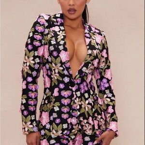 Fashion Nova Embroidered Blazer Size Large – Worn Twice ✨